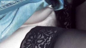 check out this hairy mature flashing pussy in car