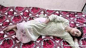 i crave that indian milf bhabhi creampie on desi dick