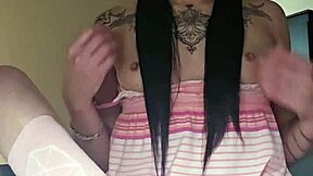 Petite emyangel spreads her tight chat pussy wide open