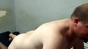 omg black pregnant slut sucks tiny daddy cock pro!!