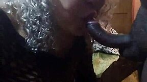 Symona travesti gaúcha crossdresses for shemale oral fun 😘🍆