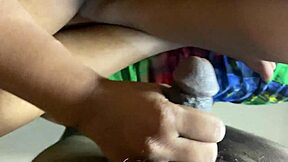 Sasur ji fingers bahu pussy squirt in desi Indian sex