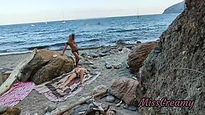 flashing pussy on public beach guy fingers me till risky squirting orgasm misscreamy