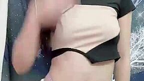 WATCH SEXY VIET GIRL shake her ass in private dance part 1!