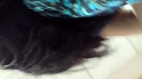 Venezolana skirt upskirt flashes juicy pussy tease