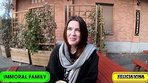 Felicia Vinas Dripping Creamy Juices from Curvy Wet Pussy Ride