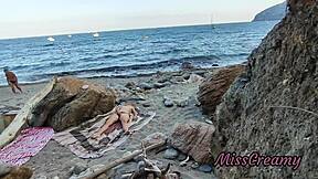 flashing pussy on public beach guy fingers me till risky squirting orgasm misscreamy