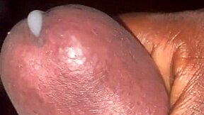 BIG COCK PULSING IN INTENSE MASTURBATION GRIP