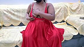 Desi Girl Caught Showing Her Huge Tits