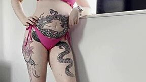 hey pregnant and so horny wanna give you my wet pussy