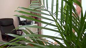 i get so horny from my girlfriend's perfect footjob fetish on my throbbing dick