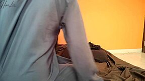 Fucking hijab girl doggy style at home!