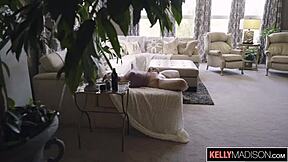 curvy skylar snow takes creampie deep in her fat ass and big tits unprotected