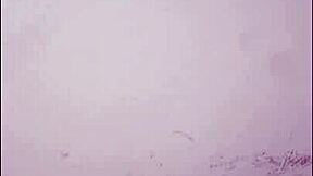 omg watch her spread wide and slide that pink dildo deep 😍💦