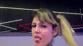new year gym workout with vibrator in pussy i came so hard down my legs!!