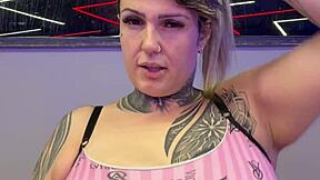 new year gym workout with vibrator in pussy i came so hard down my legs!!