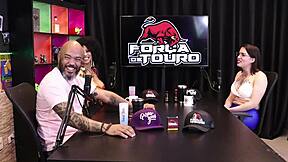 na escola, melissa leal felt right when they did MAQUIAGEM on her - the trans bi moment in sheer red lingerie.