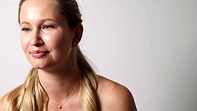 😍 beauty fingers her ass deep while wet pussy drips everywhere hey watch this!