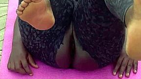 Early Morning Workout Flashes Dripping Wet Ebony Pussy!