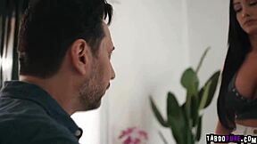 How does Jennifer White gag on Tommy Pistol's cock while he breaks her?!