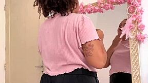 I'm chubby and farting nervously before my hot date