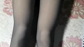 want to see this crossdresser explode in pantyhose and tight jeans?