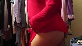 Isn't my new red lingerie perfect for teasing in this crossdressing shemale shoot?