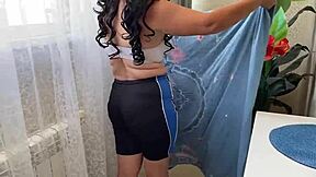 Mature ass groping leads to unexpected anal thrill