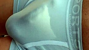 Tight shorts hardon bulging in public, wanna see it pop out?