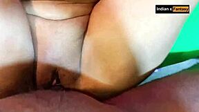 डेसी भाभी देवर चुदाई स्पाइसी हिंदी ऑडियो के साथ!