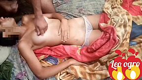 Enteada Ana Clara Bitencourt Desafía a Hijastra en Escena de Calle Brasileña. Pequeña Dulce Sorprende a Papá!