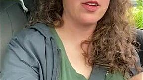 Nyilvánosan játszunk Lovense Lush távirányítós játékkal, vadul és nedvesen