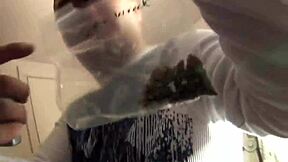 Osmnáctiletá studentka na univerzitě