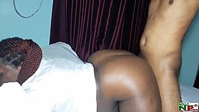 बिग अस्स ह्यूमनएंजल आज पस्सी किंग के साथ वाइल्ड फन एन्जॉय करती है! 😜