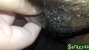 哇，这个拉丁妞好饥渴，看看她！😍