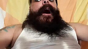 Kongkek Pantat Ebony Yang Ketat Dengan Keras