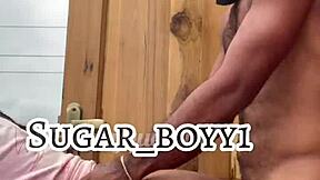 Ci siamo intrufolati sul tetto per azione cazzo nero grande, piegati con pompini