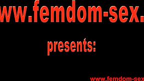 госпожа доминирует с BDSM сексом, связывает и лижет свою субмиссивку