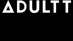 Kristen Scott natera Kimmy Granger da squirt-uje za rođendansku proslavu