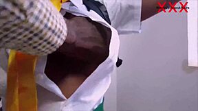 Mauvaise étudiante sait fumer des bites dures et grosses, vidéo complète sur red