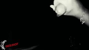 Da li se ikada pitaš šta se događa na glori holu sa twistom u crossdressing?