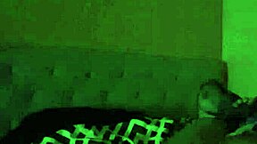 Bigdaddykj küçük 18+ beyaz sürtüğü büyük siyah sikle siker