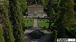 Jeg kan ikke modstå Rikas vilde anal ridetur i nat!