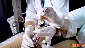 ¡Oh hombre, creo que la compilación de dedos de Dominafire me enganchó!