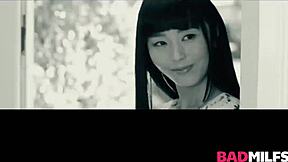 มิลฟ์บลอนด์ อลียาห์เย็ดแฟนของสโลนในแอคชั่นร้อนแรง