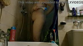 Hej, chceš vidieť moje šťavnaté talianske odstraňovanie chlpov z podpazušia?