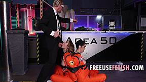 Θα περάσει η περίεργη καυτή 18+ το free use τεστ;