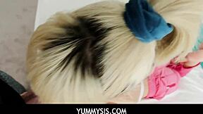 小さな18+ブロンド義妹 Jessie Saint と真実か挑戦でPOVプレイがエスカレート