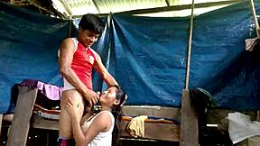 Bratranec slavného TikTokera El Celar jebe tajně svou přítelkyni bez kondomu