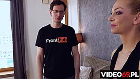 יו, תראה את הסרט הפולני עם מו נה מו נה משתוללת!